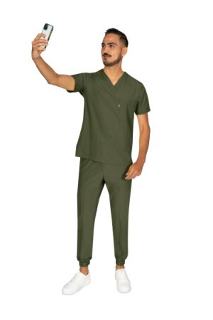 Traje jogger caballero repelente olivo(105018)